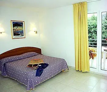 Hotel Le Grand Cap Roccabruna 3*,  Francia